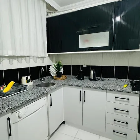 Guendogdu Apartamento *