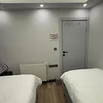 Guendogdu Apartament *
