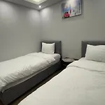 Guendogdu Apartament *